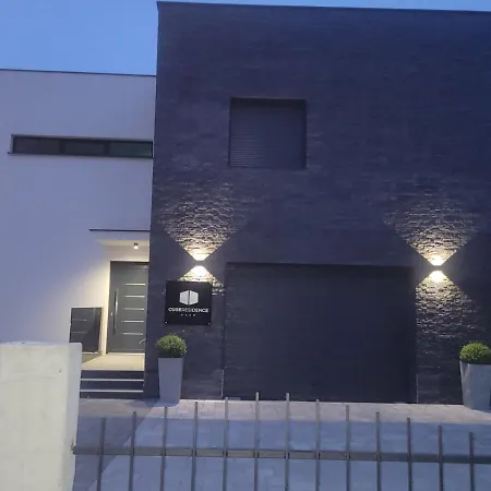 Cube Apartment Kastela