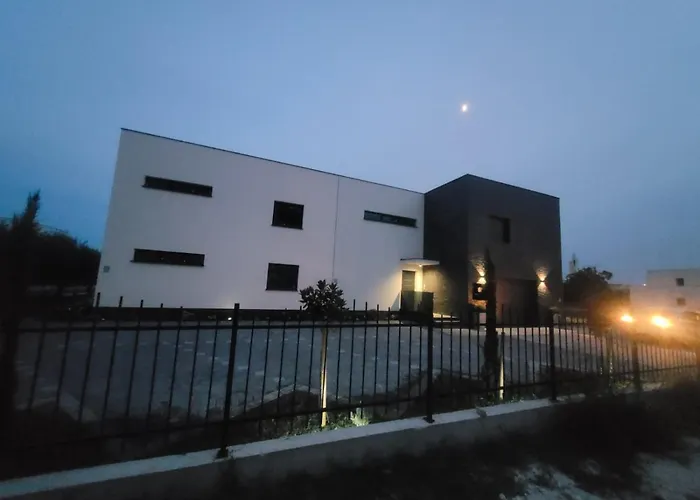 Cube Διαμέρισμα